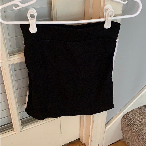Forever 21 Black Mini Skirt w/White Stripe - Picture 1 of 3